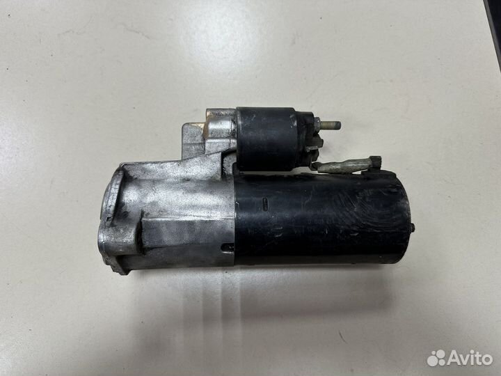 Стартер Audi A4 B5; B6 / VW Passat b5 6-ступ. МКПП