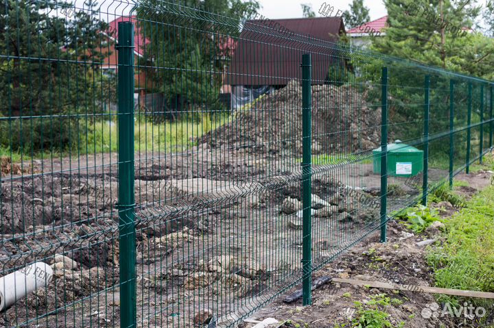 Забор из сетки 3D Гиттер 4 мм. 1.7 метра под ключ