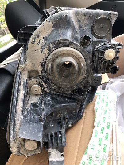 Фара правая Toyota vitz ksp130