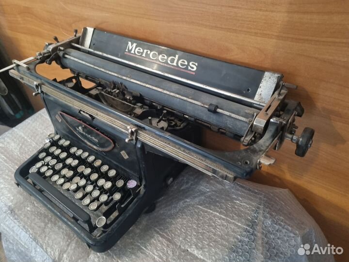 Печатная пишущая машинка Mercedes 20-30г.в