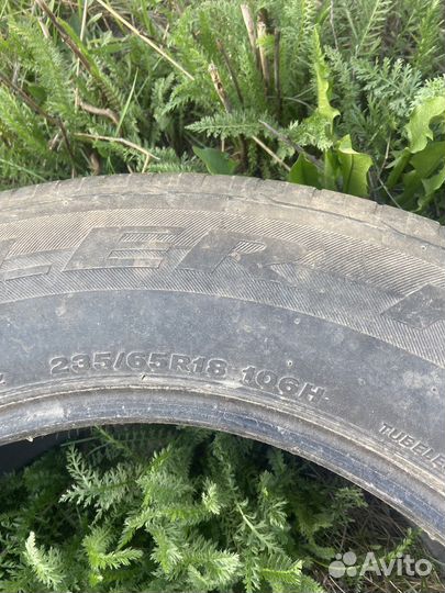 Bridgestone Dueler H/P Sport 235/65 R18
