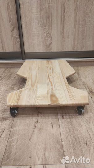 Роллерборд, борд на колесах, нейроскутер