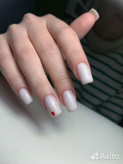 Маникюр