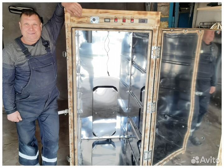 Коптилка холодного и горячего копчения / Коптильня