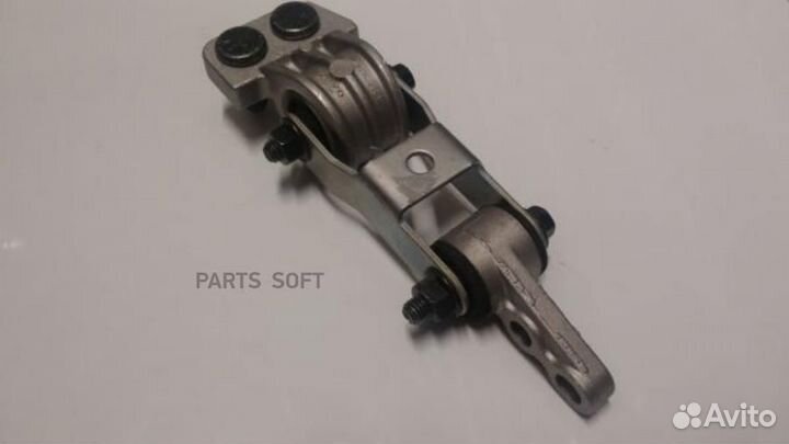 Опора двигателя нижняя volvo 30680750