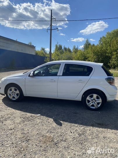 Opel Astra 1.6 МТ, 2013, 88 350 км