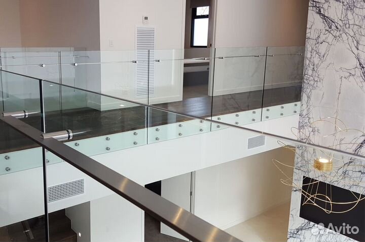 Ограждения из стекла по современным стандартам