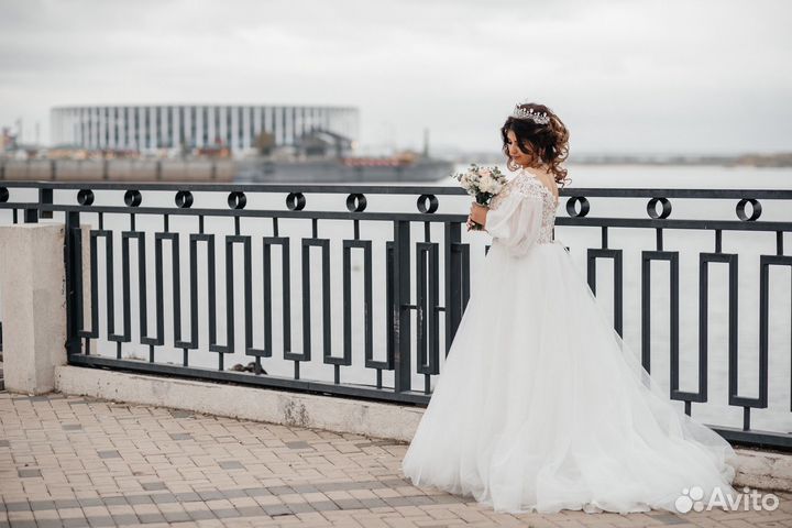 Свадебное платье