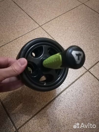 Ролик колесо для пресса Torneo