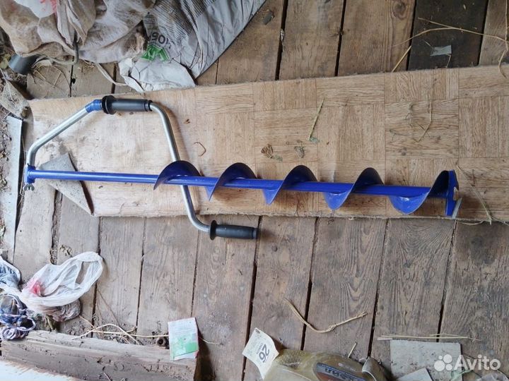 Рыбацкий бур