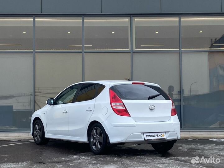 Hyundai i30 1.6 МТ, 2011, 134 000 км