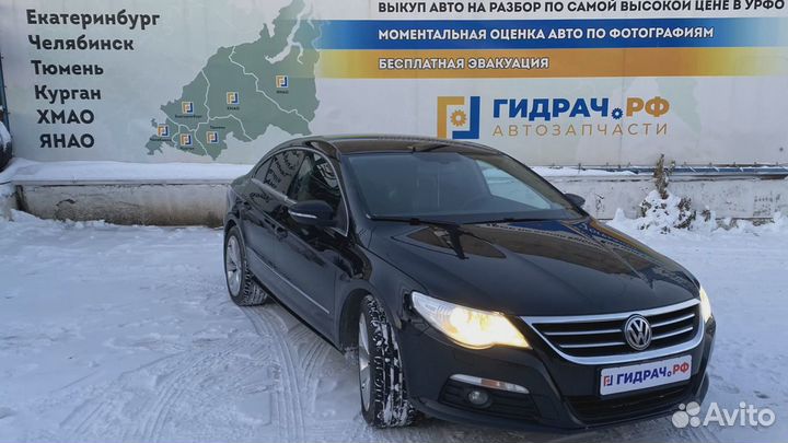 Порог со стойкой правый Volkswagen Passat CC