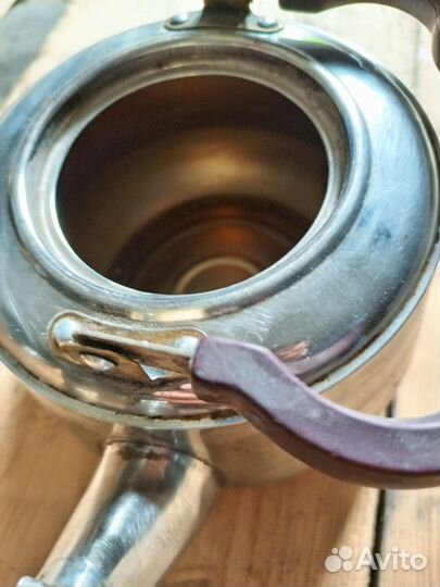 Чайник из нержавеющей стали