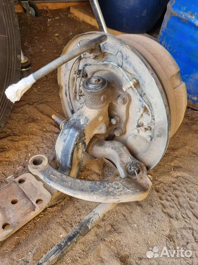 Передняя балка