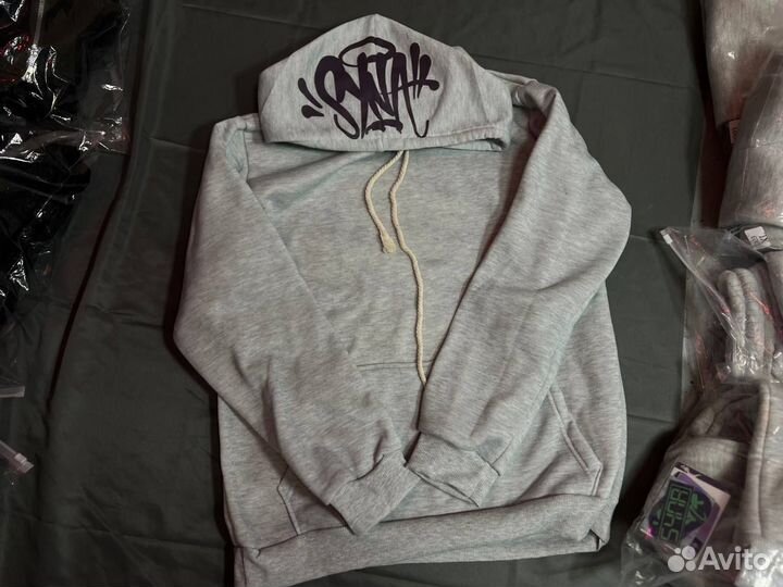 Худи Syna world & Central CEE