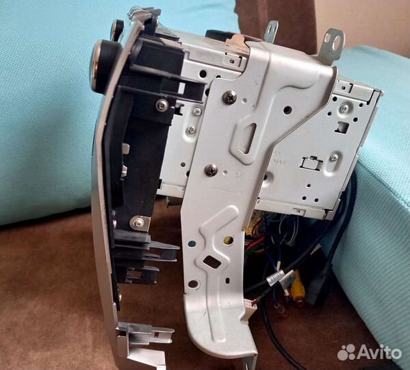 Продам автомагнитолу