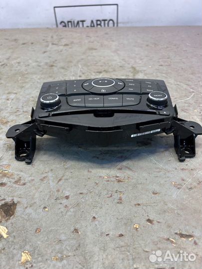 Блок управления мультимедиа Chevrolet Cruze 1.6