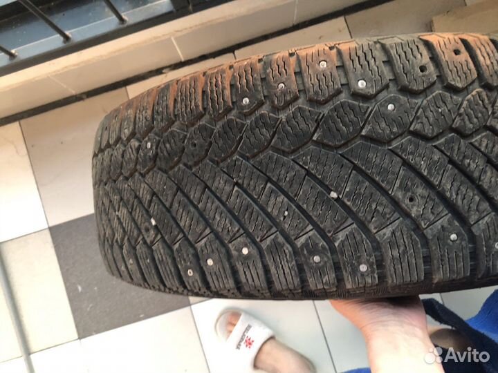 Continental ContiIceContact 4x4 235/60 R18