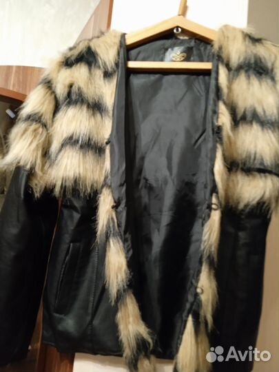 Куртка женская