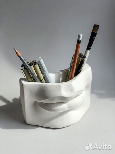 Гипсовые фигуры кашпо