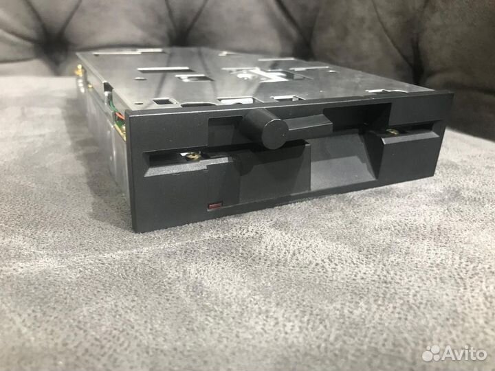 Дисковод mitsumi D503V