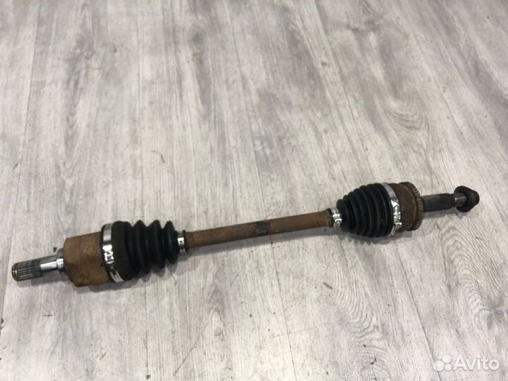 Привод передний левый Hyundai Solaris хэтчбек 2013