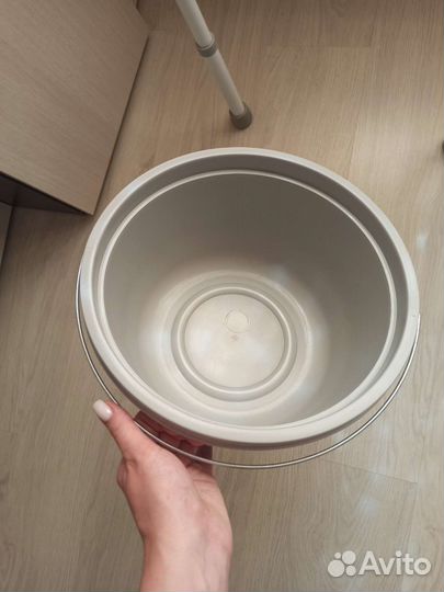 Кресло стул-туалет с поручнями