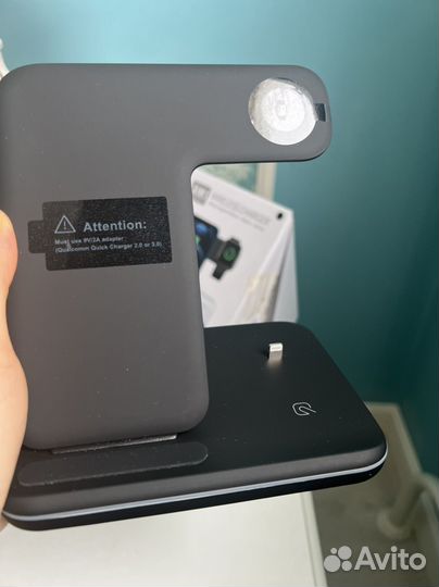 Беспроводная зарядка - док станция