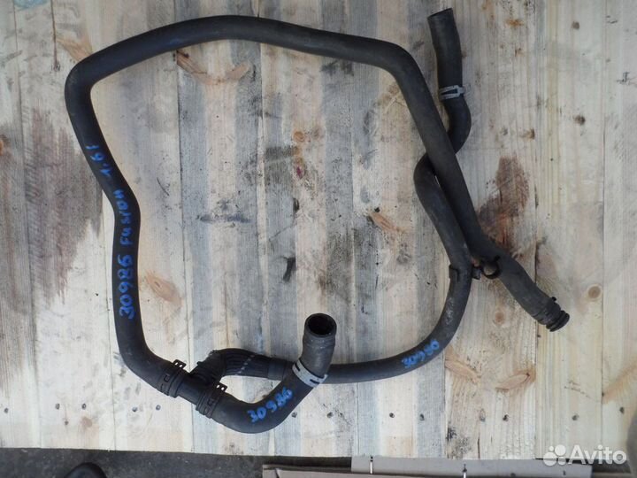 Патрубок отопителя Ford Fusion