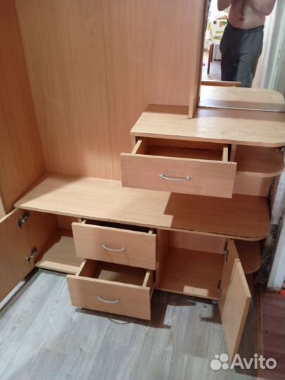 Прихожая и шкаф бу