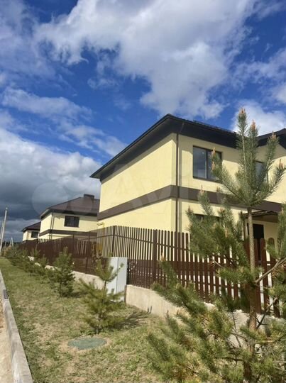 Таунхаус 110 м² на участке 2 сот.