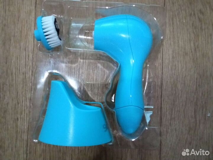 Аппарат для очищения кожи лица Орифлейм