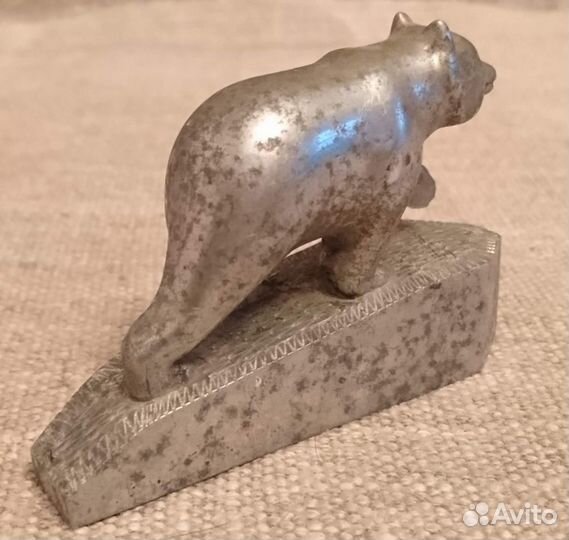 Статуэтка Медведь Лого яаз, с авто СССР 1950-е