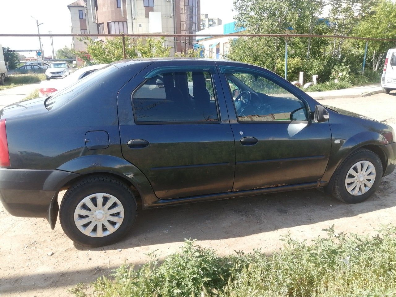 Renault Logan: фото владельца