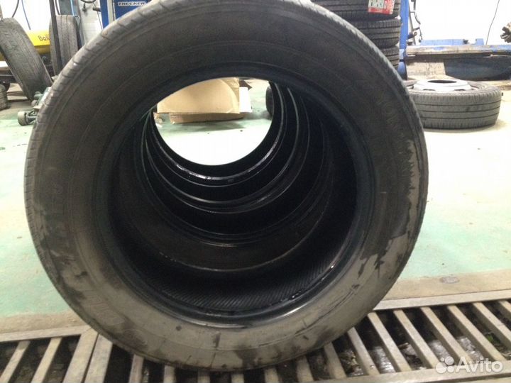 Yokohama BluEarth E70 215/60 R16