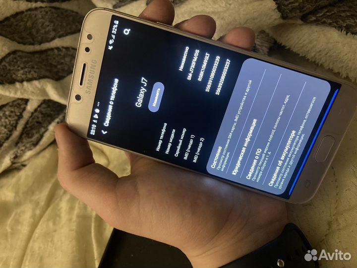 Телефон Samsung j7