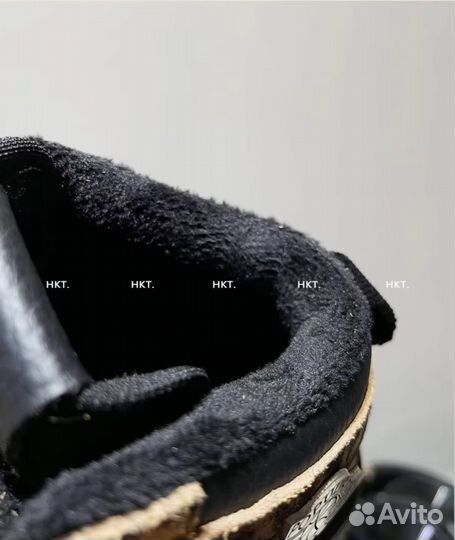 Кроссовки для девочки