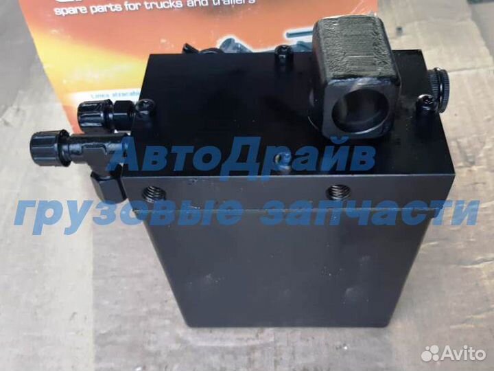 Насос подъема кабины Ивеко Стралис