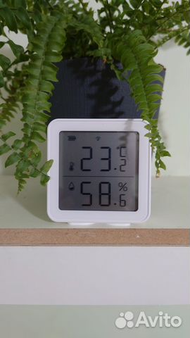 Умный датчик температуры и влажности WiFi Tuya
