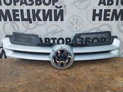 Решетка радиатора Volkswagen Golf 5