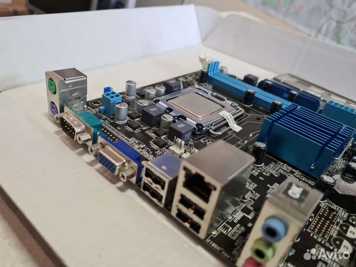 Материнская плата G41 DDR3 Lga775 asus