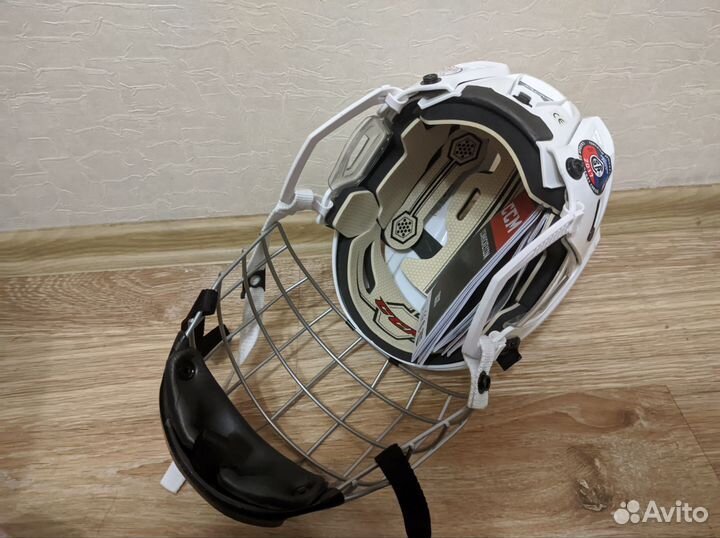 Шлем хоккейный ccm tacks 110, размер М