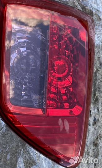 Peugeot citroen 4007 фонарь правый