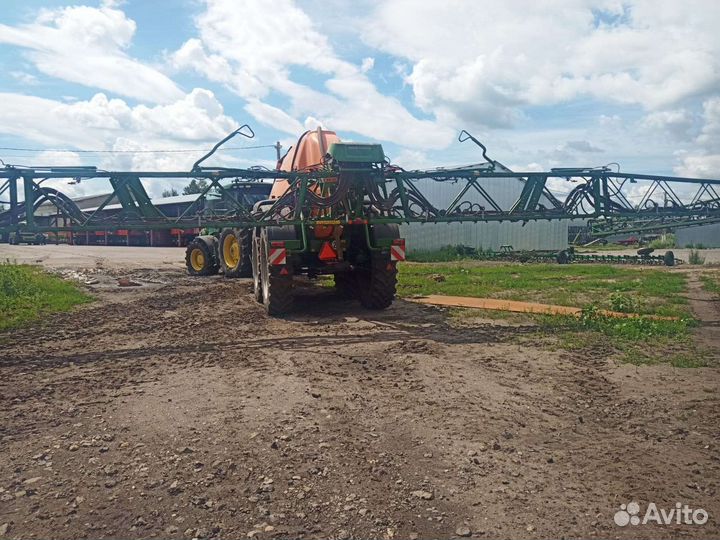 Опрыскиватель Amazone UX11200, 2016