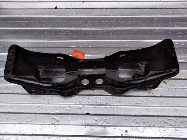 Балка подмоторная Subaru Forester S11