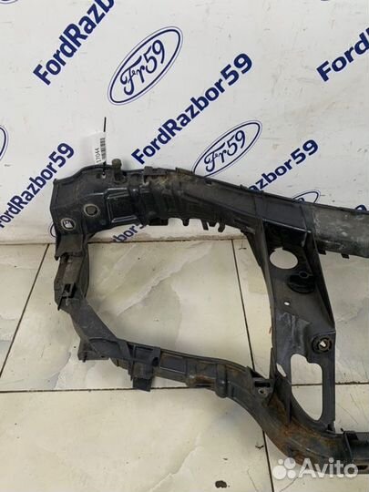 Панель передняя (телевизор) Ford Mondeo BD