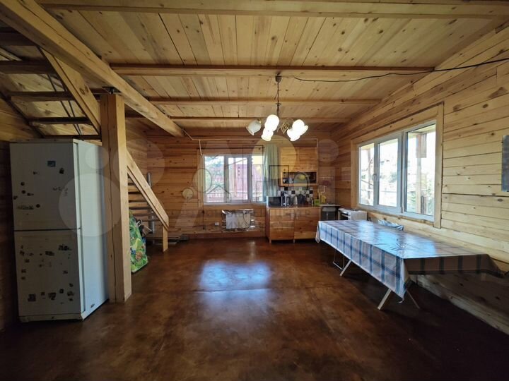 Дом 74,7 м² на участке 8 сот.