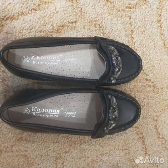 Мокасины и туфли для девочки