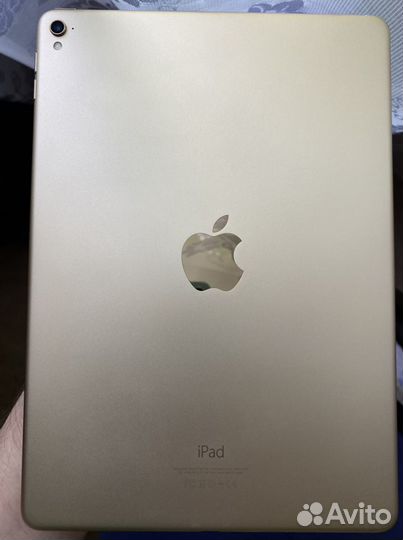 Apple iPad Pro 9.7 Wi-Fi 32 GB планшет