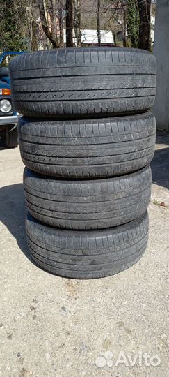 Goodyear Eagle F1 Asymmetric SUV 255/55 R18 109